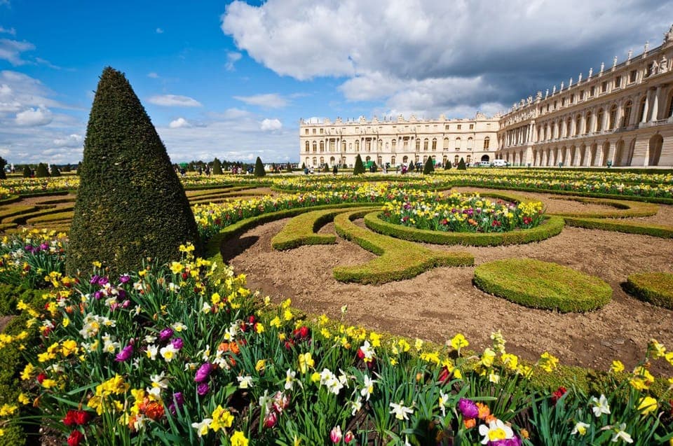 From Paris: Versailles Palace and Gardens with Transport Gallery Image 2