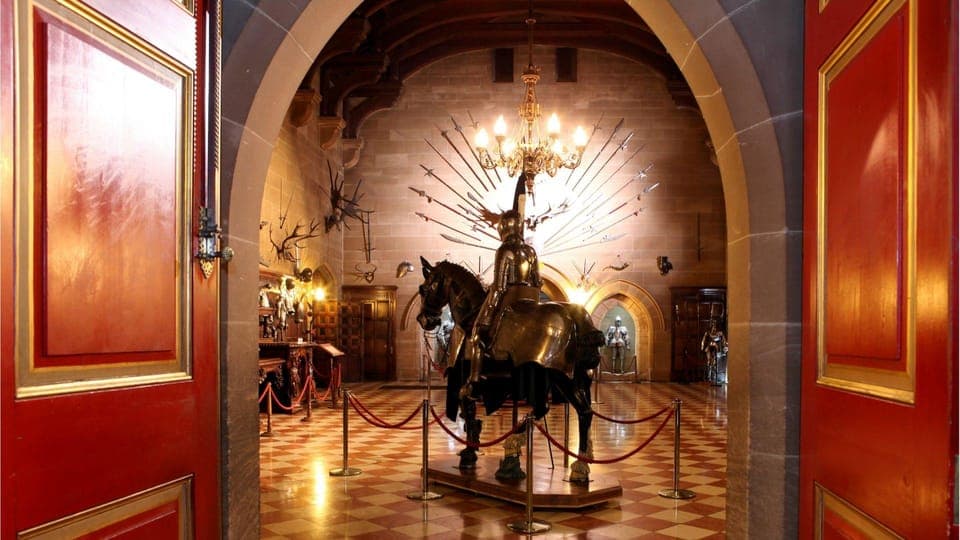 From London: Warwick, Oxford, Stratford & Cotswolds Day Tour Gallery Image 4