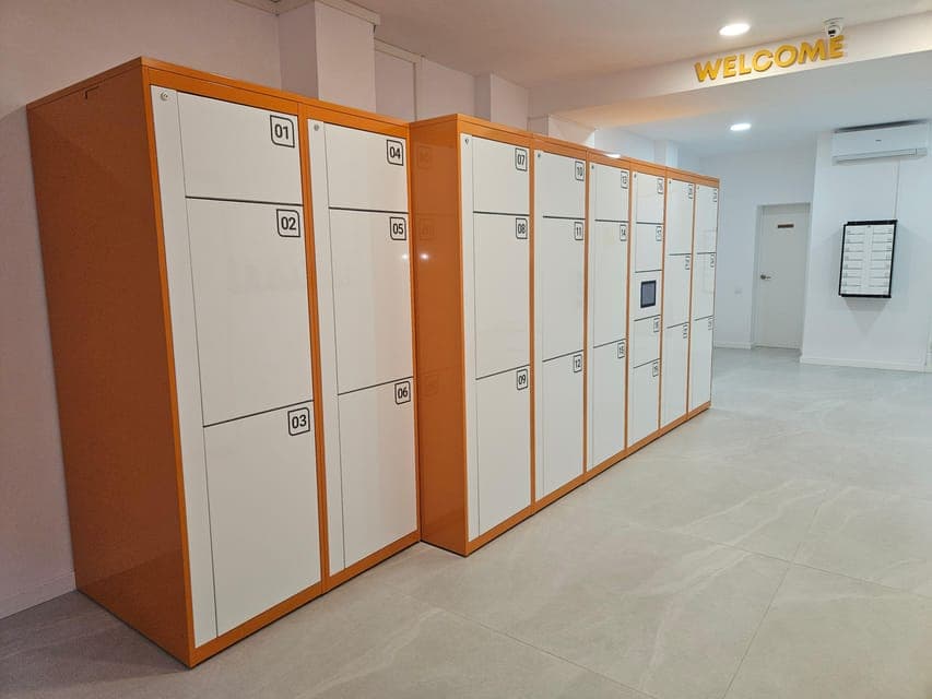 Locker Luggage storage near Sagrada Familia 24H Barcelona - Image NaN