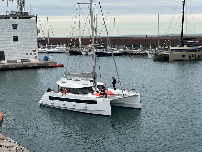 Shared cruise on luxury catamaran Drinks + Snacks - Image NaN