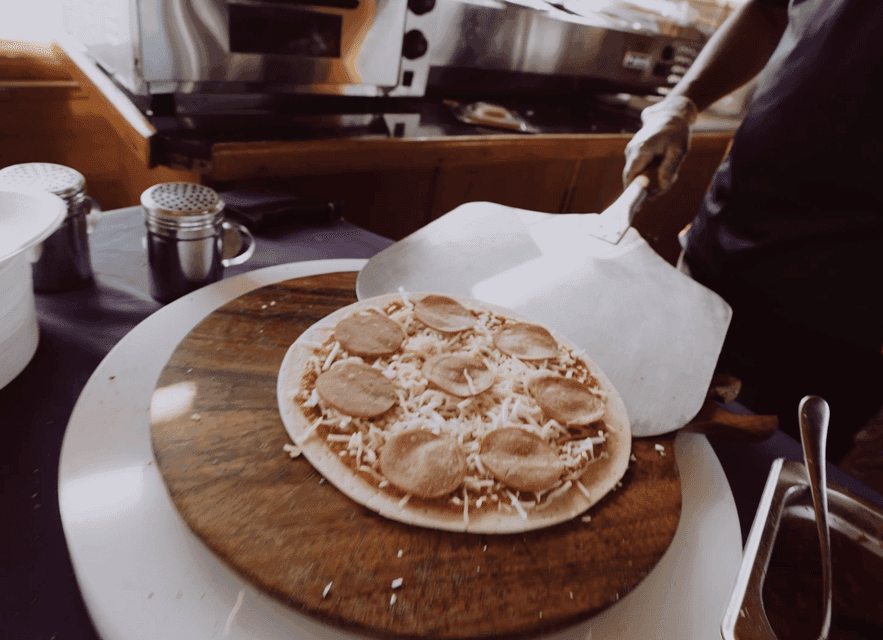 Dubai Creek Dhow Cruise with Unlimited Freshly Baked Pizza Gallery Image 2