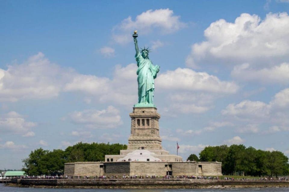6. Statue of Liberty Express Skip-the-Box-Office Cruise - Image 6