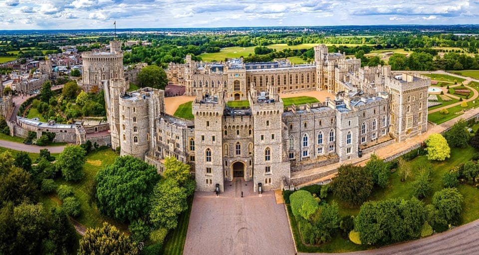 9. Southampton to London via Windsor Castle (private Vehicle) - Image 9