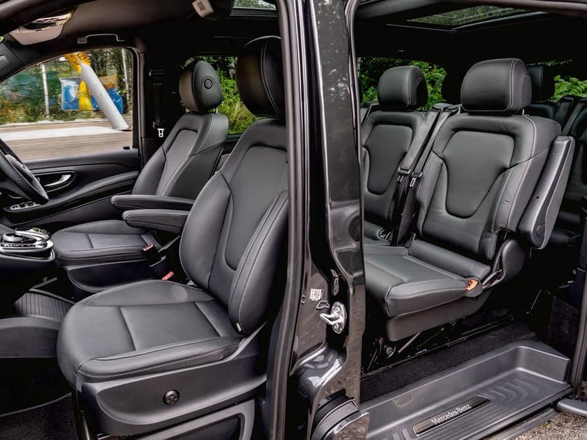 Private Transfer to/from Stansted Airport to Central London. Gallery Image 3