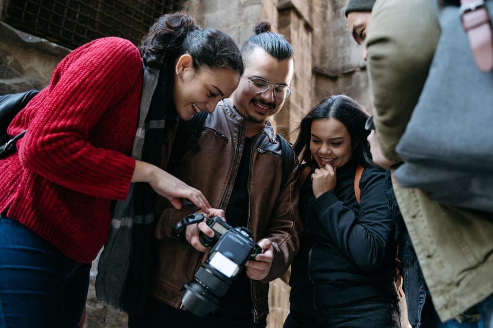 Private Photoshoot with a Professional Gallery Image 3