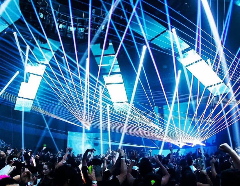 Miami Pub Crawl + Clubbing Experience - Image NaN