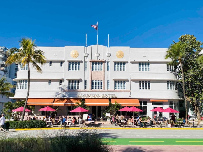 Art Deco Tour of South Beach in French Gallery Image 1