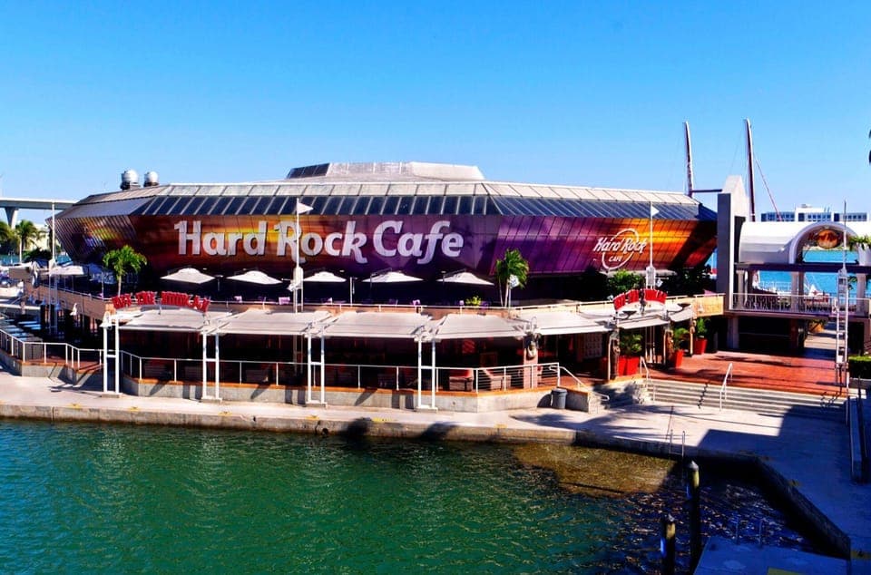 Passin Miami: 30+ Attractions, eSIM & 1-Way Airport Transfer Gallery Image 4