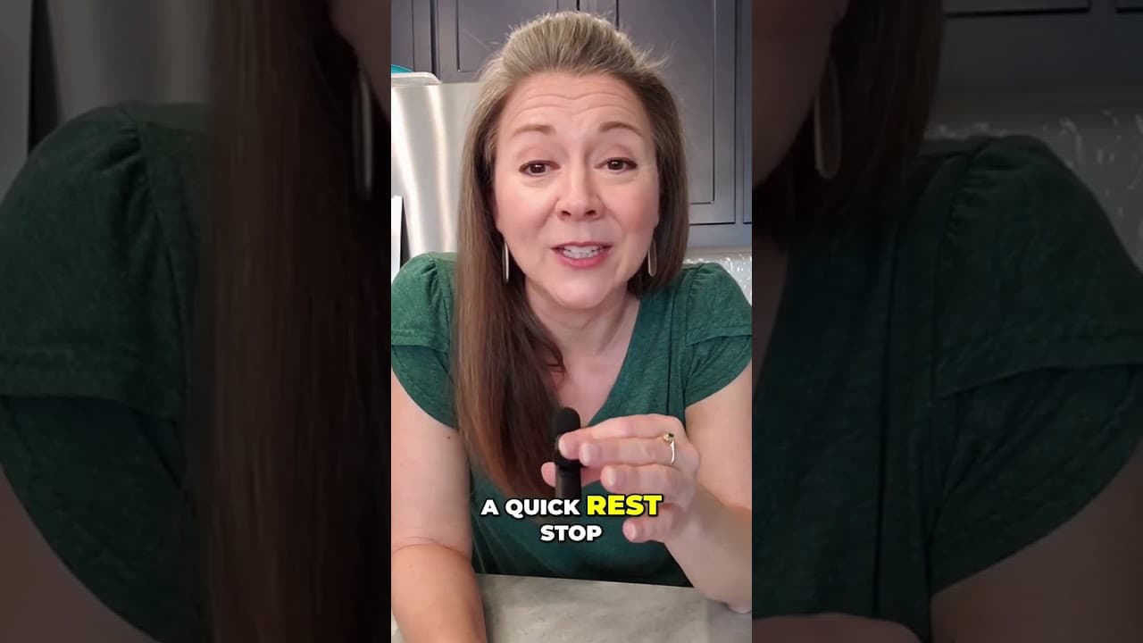 😲 Greyhound Travel: A Surprisingly Smooth Ride! 🚌✨